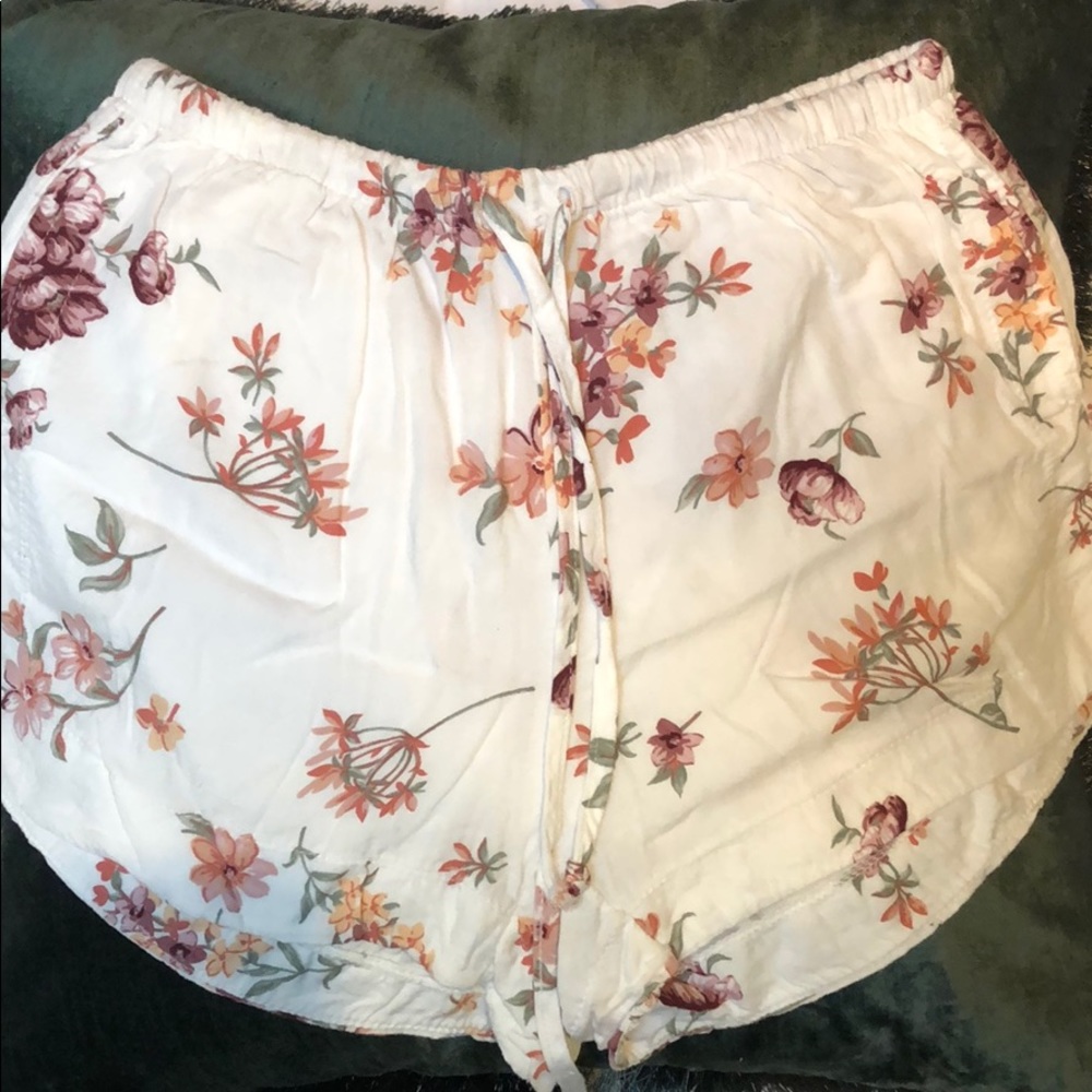 Brandy Melville shorts